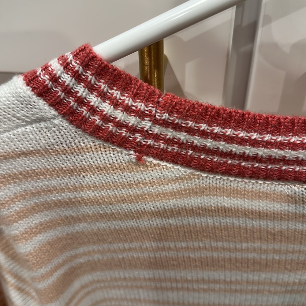 NWT Nine West Women's Gradient Striped Cardigan - Red and Cream - Picture 4 of 5